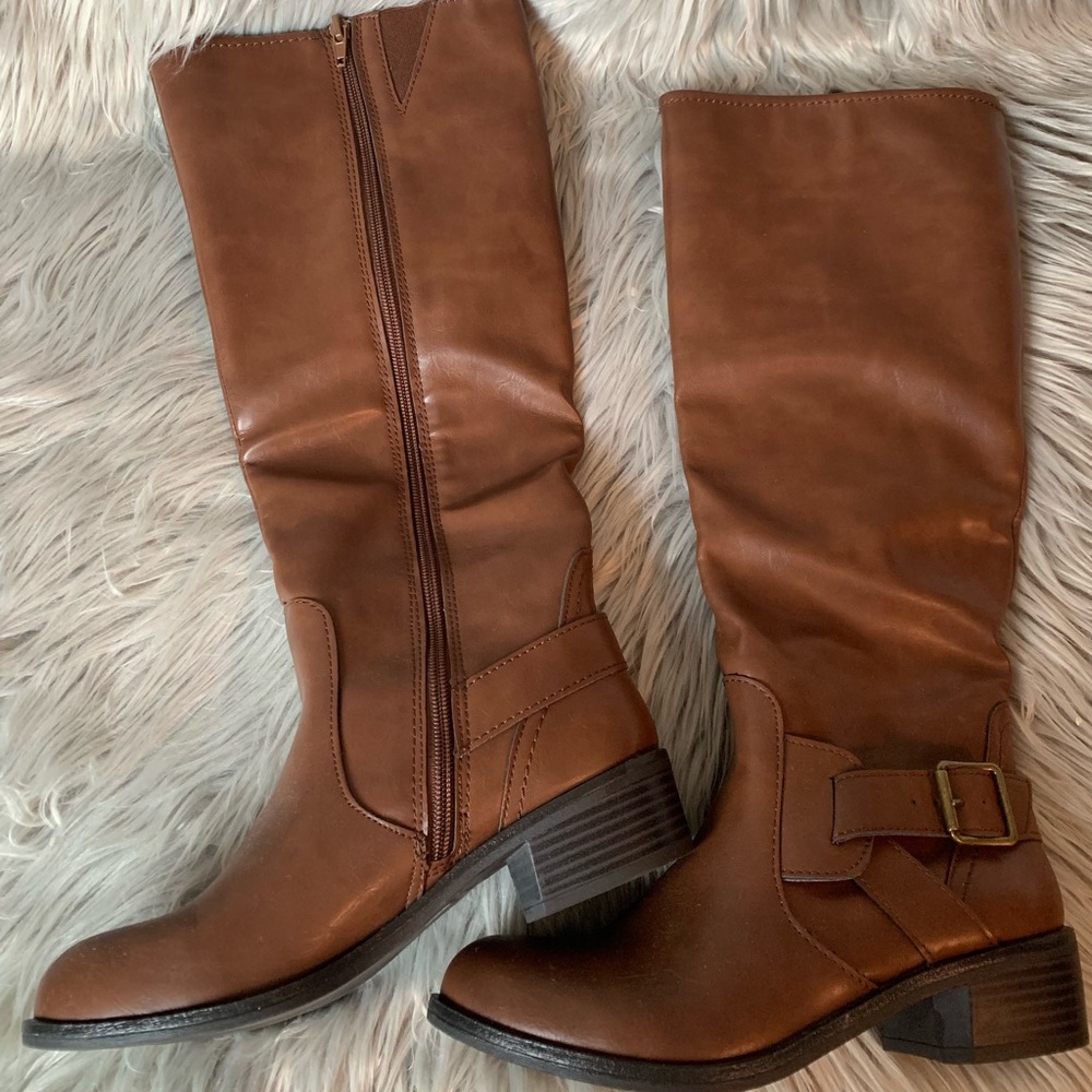 Thigh high Brown boots